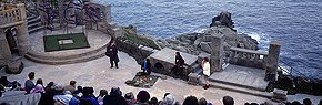 performance at the minack theatre 2 