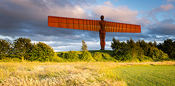angel of the north light card